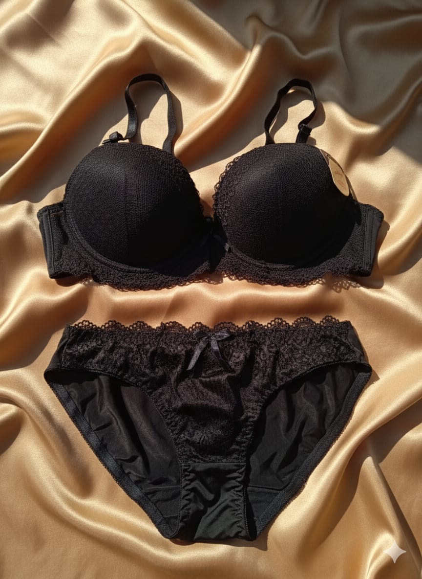 Beautiful Black Single Padded Boxy Bra & Panty Set
