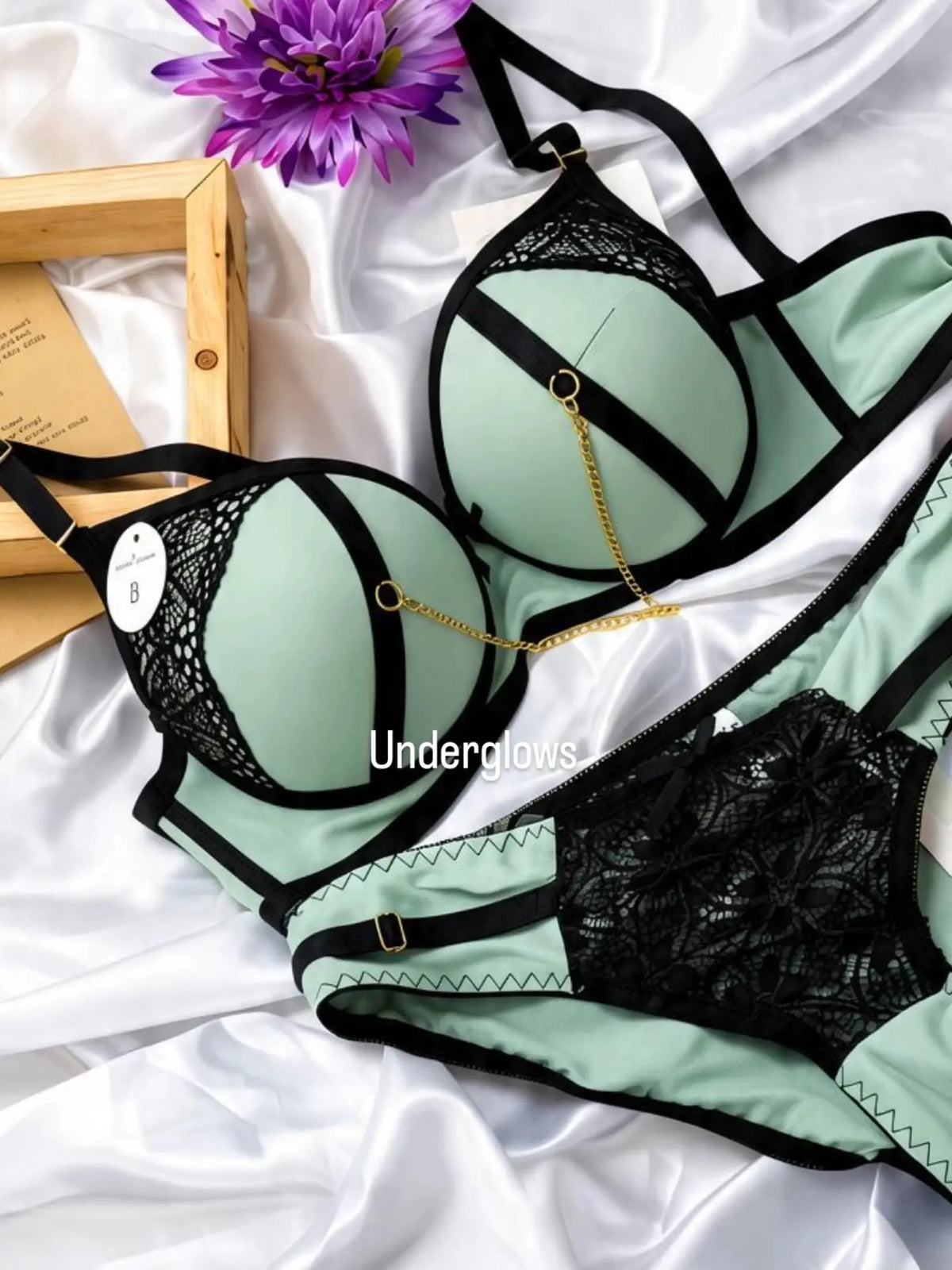Premium Padded, Chained Bra & Panty