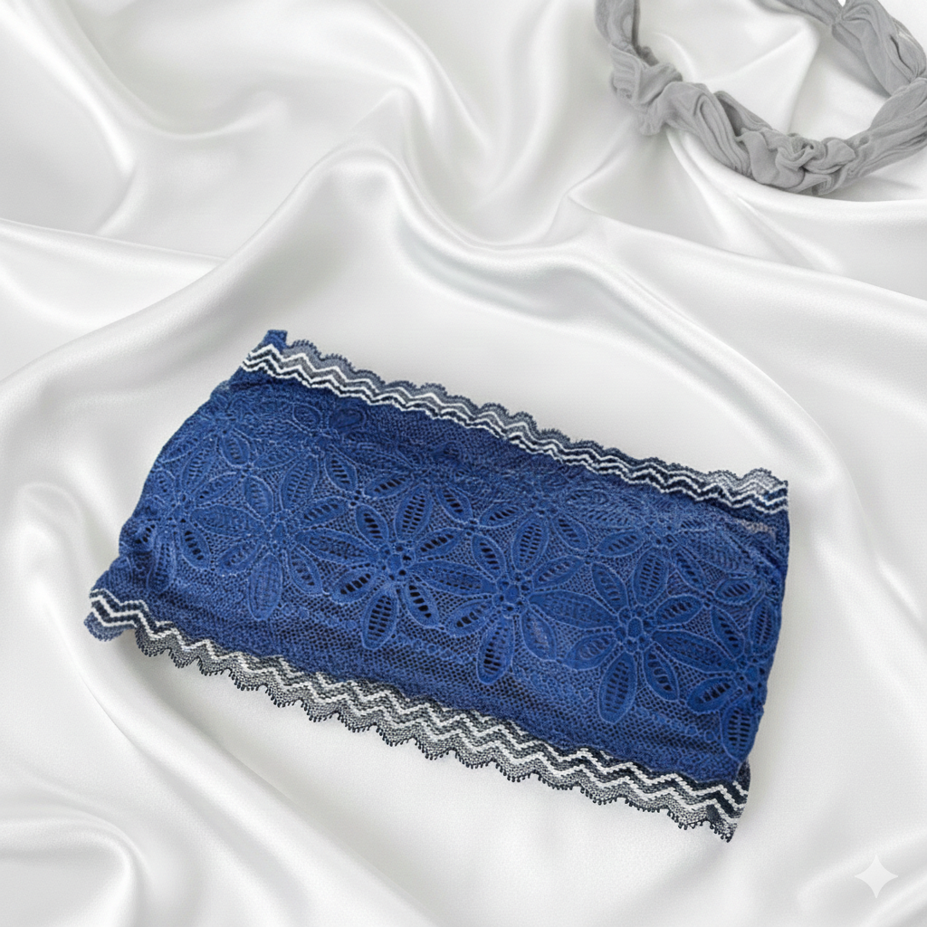 Seamless Strapless Padded Bra for Teenagers