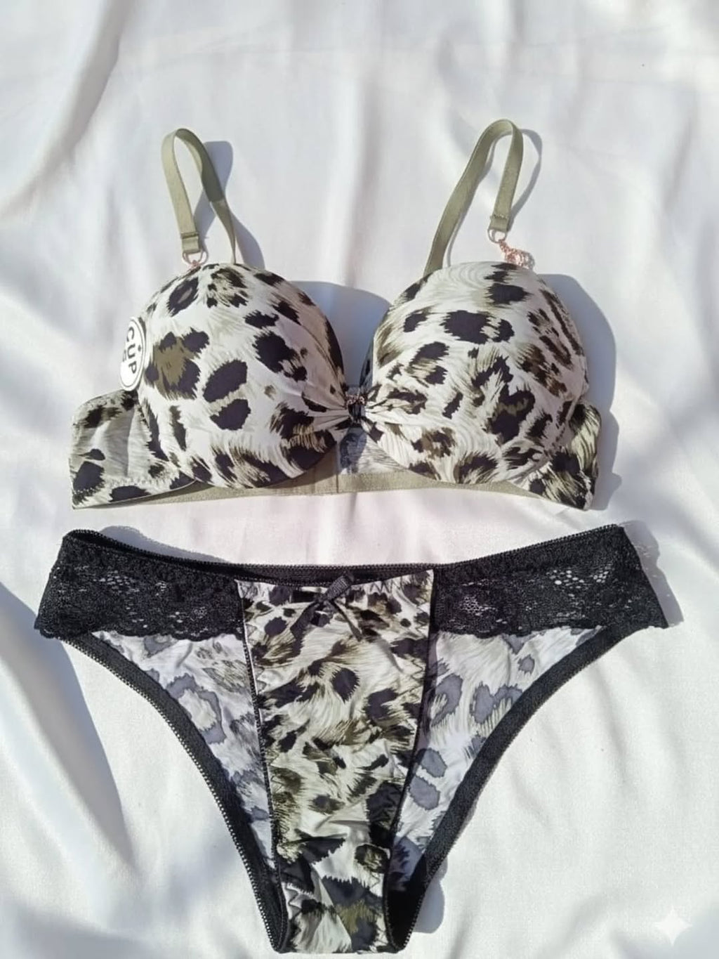 Luxury Leopard Print Padded Bra & Panty Set – Women’s Lingerie (36-42B)