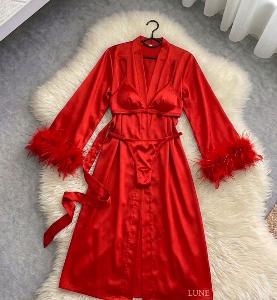 Bridal Feather Robe with Sleeves+ bra and panty