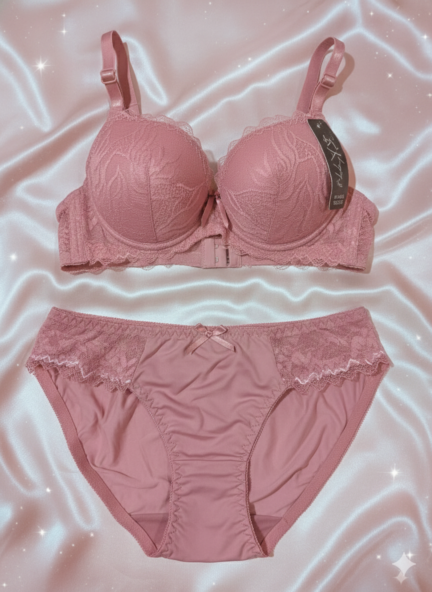 Malai fabric lace Wired  Padded Lingerie Set