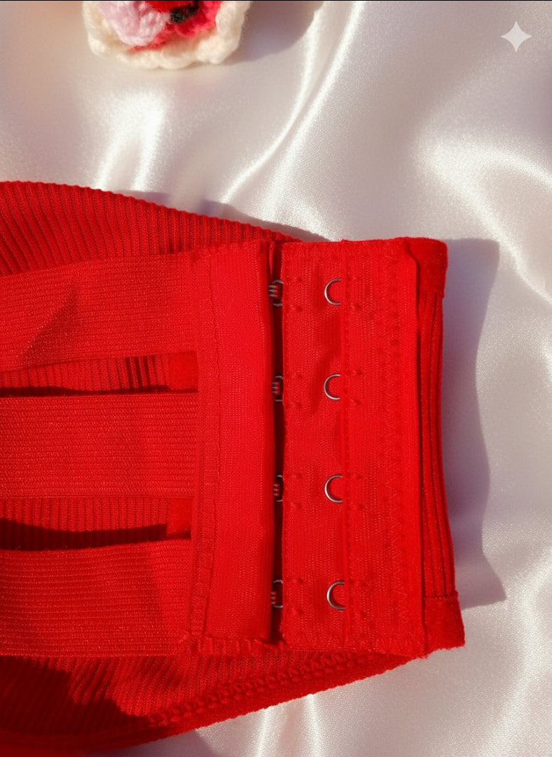Red Seamless Strapless Padded Bra