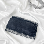 Seamless Strapless Padded Bra for Teenagers